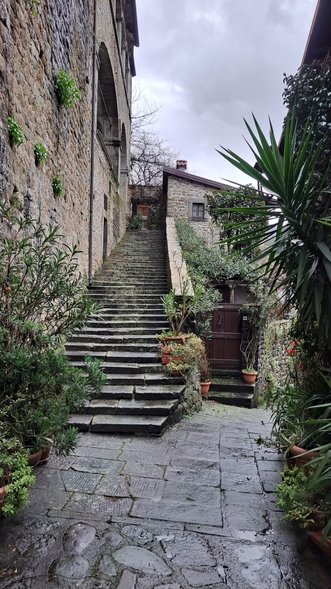 Schöne Treppe bei Fivizzano